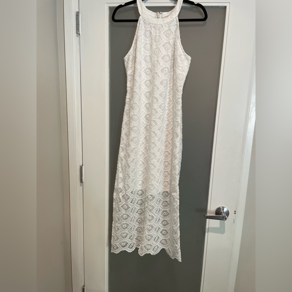 White lace dress